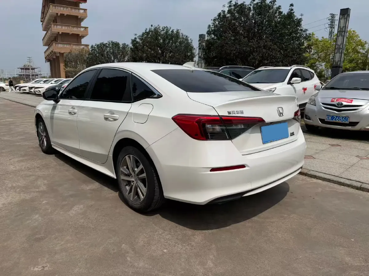 2023 Honda Civic 1.5T 182HP L4 CVT,autocango,china used car exporter,china ev exporter,chinese used car exporter,chinese used ev exporter