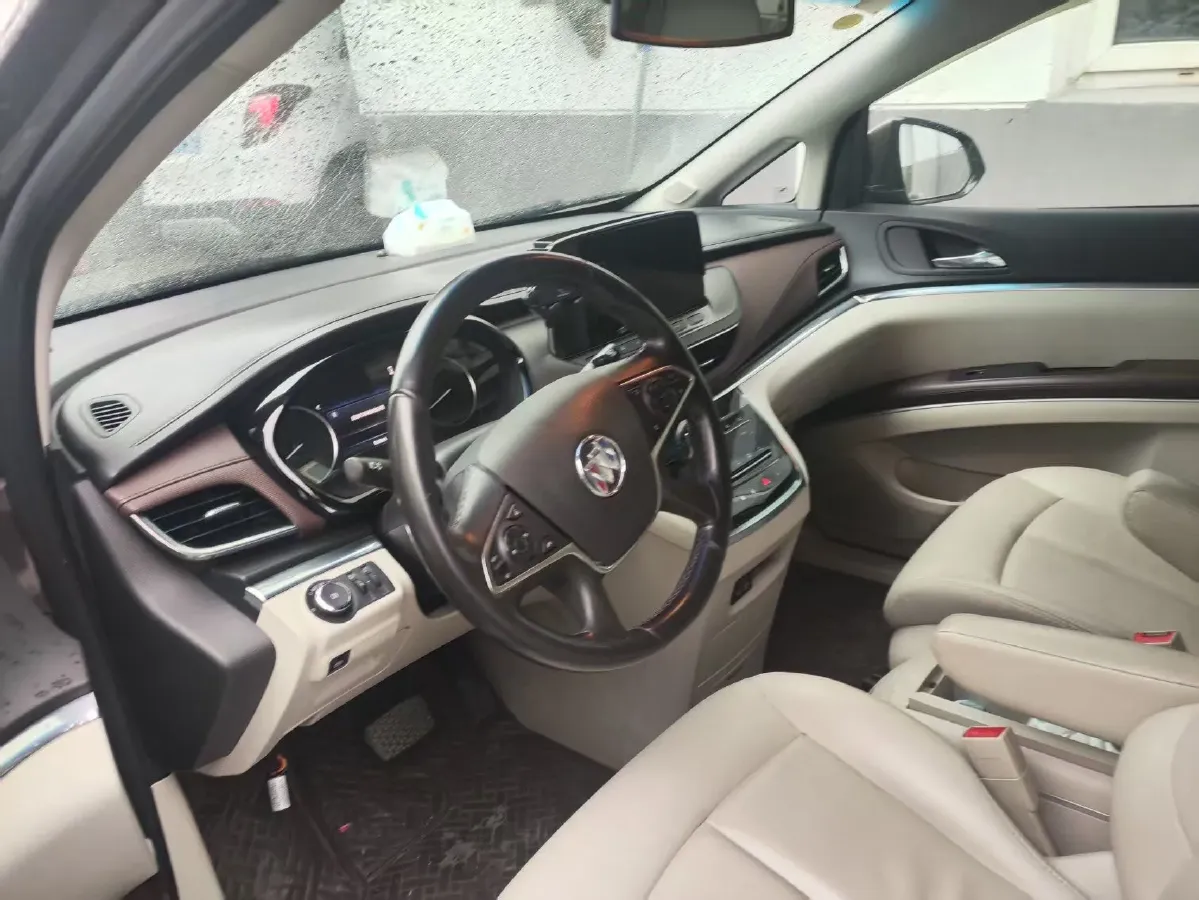 2021 Buick GL8 2.0T 237HP L4 9AT,autocango,china used car exporter,china ev exporter,chinese used car exporter,chinese used ev exporter