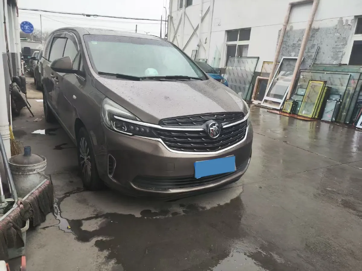 2021 Buick GL8 2.0T 237HP L4 9AT,autocango,china used car exporter,china ev exporter,chinese used car exporter,chinese used ev exporter