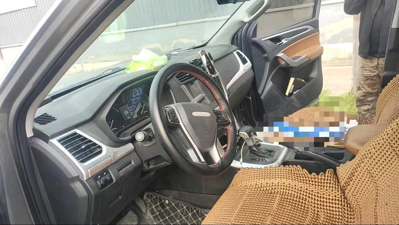 2021 MAXUS T70 2.0T 163HP L4 6AT,autocango,china used car exporter,china ev exporter,chinese used car exporter,chinese used ev exporter