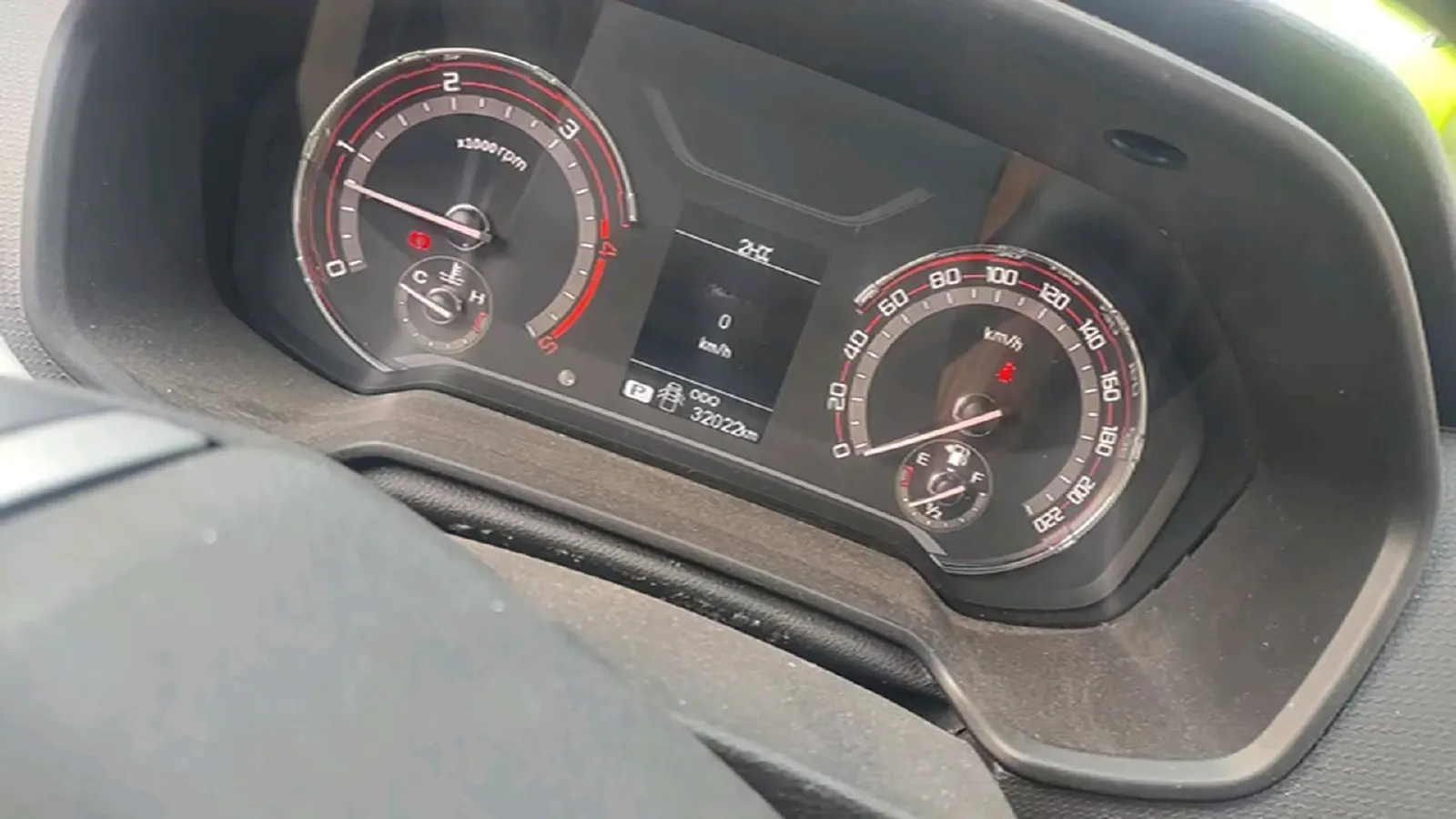 2021 MAXUS T70 2.0T 163HP L4 6AT,autocango,china used car exporter,china ev exporter,chinese used car exporter,chinese used ev exporter