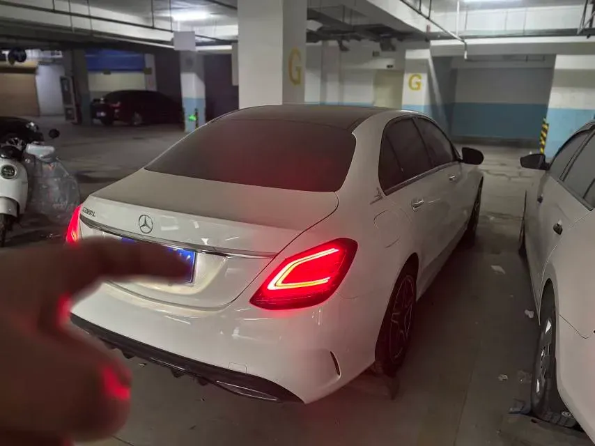 2021 Mercedes-Benz C Class 1.5T 184HP L4 9AT,autocango,china used car exporter,china ev exporter,chinese used car exporter,chinese used ev exporter