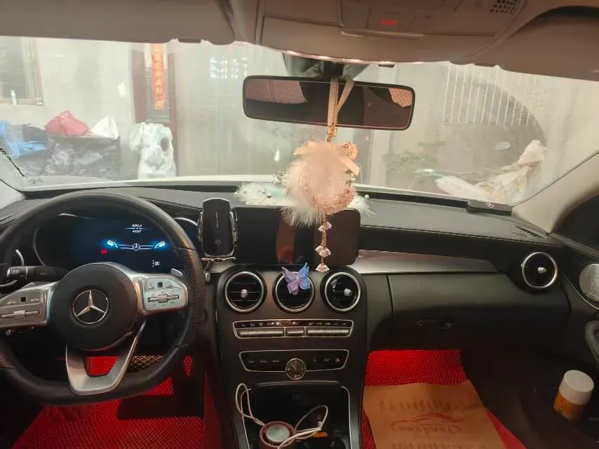 2021 Mercedes-Benz C Class 1.5T 184HP L4 9AT,autocango,china used car exporter,china ev exporter,chinese used car exporter,chinese used ev exporter