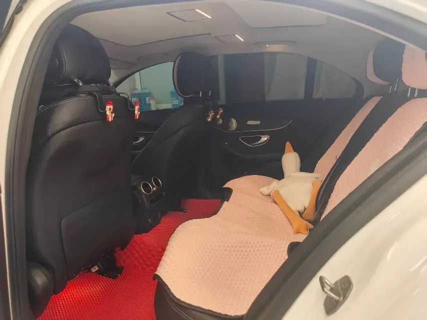 2021 Mercedes-Benz C Class 1.5T 184HP L4 9AT,autocango,china used car exporter,china ev exporter,chinese used car exporter,chinese used ev exporter