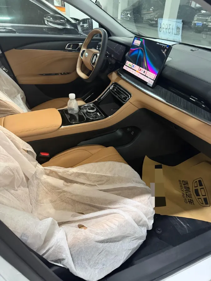 2025 Geely Galaxy A7 1.5L 112HP L4 1DHT PHEV,autocango,china used car exporter,china ev exporter,chinese used car exporter,chinese used ev exporter