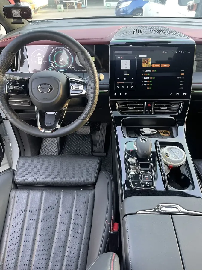 2024 GAC Trumpchi M8 2.0T 252HP L4 8AT,autocango,china used car exporter,china ev exporter,chinese used car exporter,chinese used ev exporter