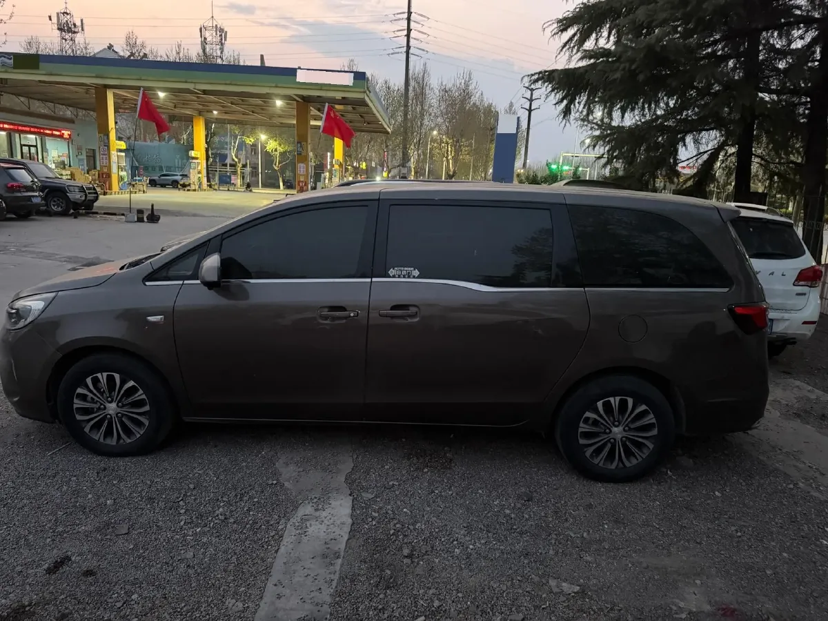 2021 Buick GL8 2.0T 237HP L4 9AT,autocango,china used car exporter,china ev exporter,chinese used car exporter,chinese used ev exporter