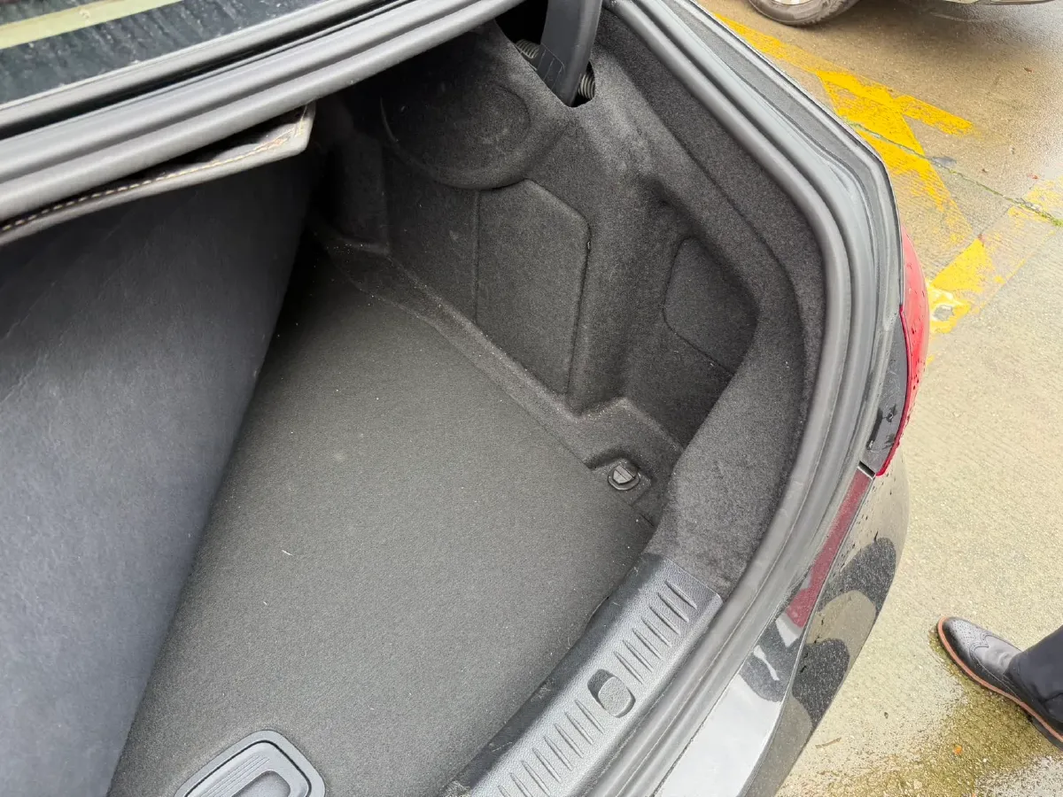 2022 Mercedes-Benz GLC Class 2.0T 258HP L4 9AT,autocango,china used car exporter,china ev exporter,chinese used car exporter,chinese used ev exporter