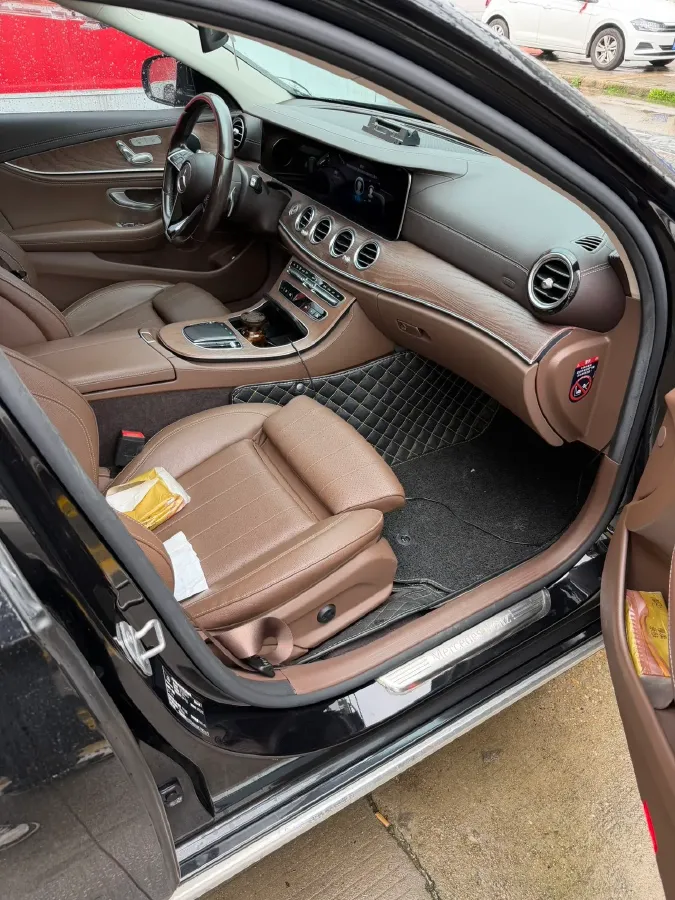 2022 Mercedes-Benz GLC Class 2.0T 258HP L4 9AT,autocango,china used car exporter,china ev exporter,chinese used car exporter,chinese used ev exporter