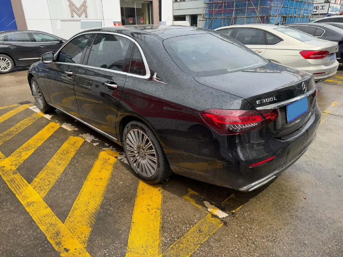 2022 Mercedes-Benz GLC Class 2.0T 258HP L4 9AT,autocango,china used car exporter,china ev exporter,chinese used car exporter,chinese used ev exporter