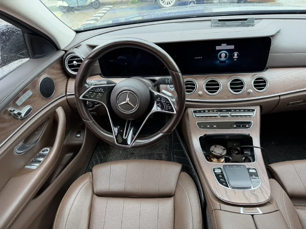 2022 Mercedes-Benz GLC Class 2.0T 258HP L4 9AT,autocango,china used car exporter,china ev exporter,chinese used car exporter,chinese used ev exporter