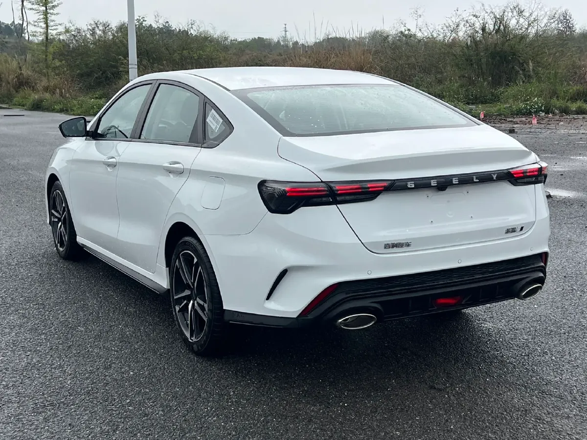 2024 Geely Binray 1.5T 181HP L4 7DCT,autocango,china used car exporter,china ev exporter,chinese used car exporter,chinese used ev exporter