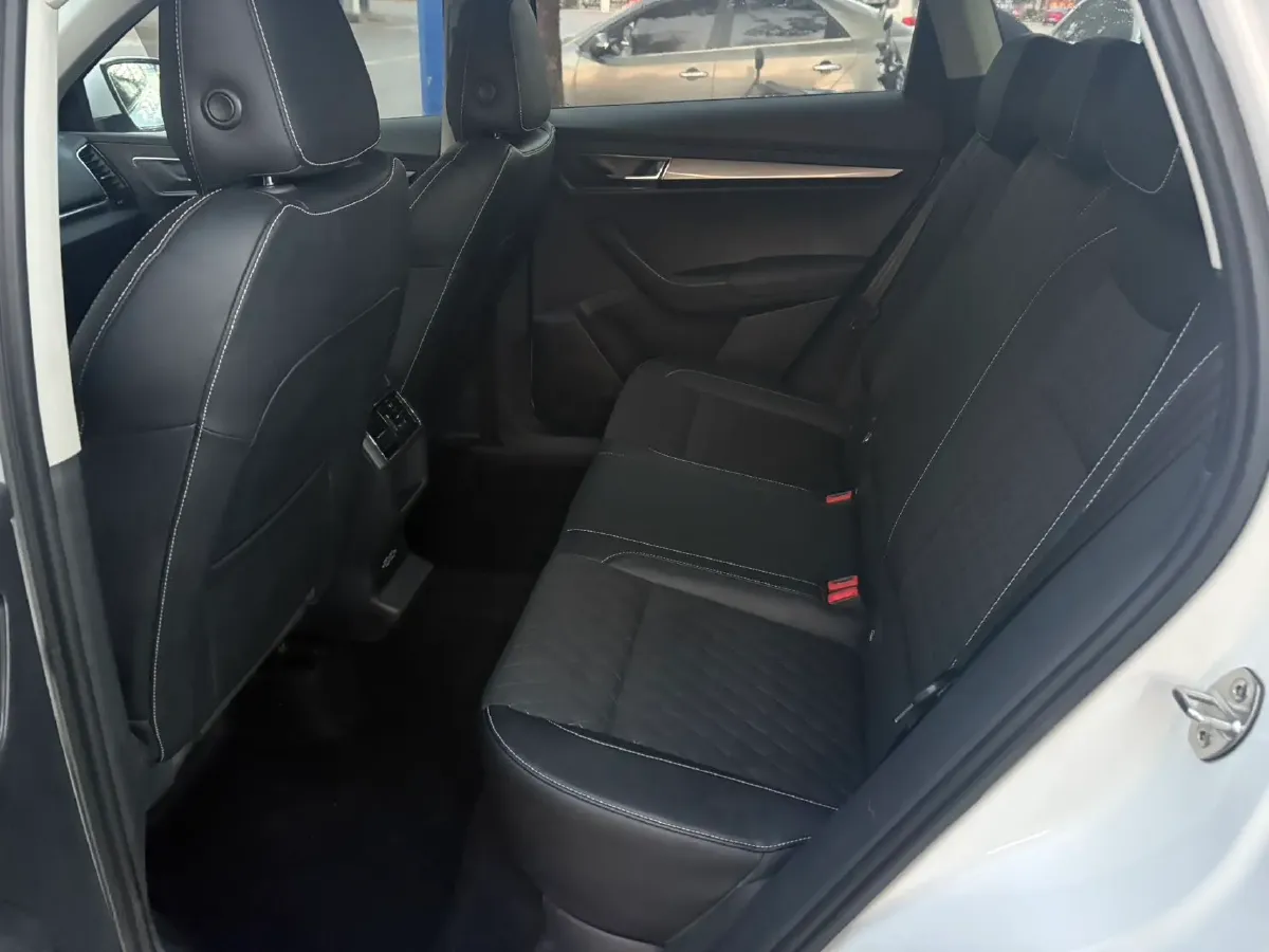 2018 Skoda Octavia 1.4T 150HP L4 7DCT,autocango,china used car exporter,china ev exporter,chinese used car exporter,chinese used ev exporter