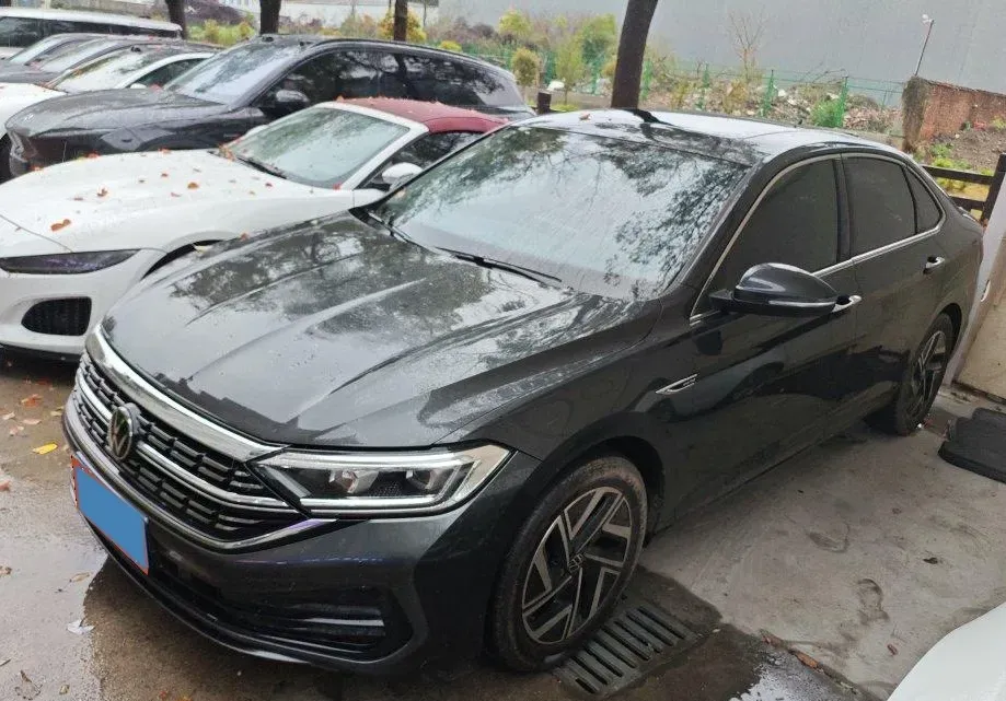 2023 Volkswagen Sagitar 1.5T 160HP L4 7DCT,autocango,china used car exporter,china ev exporter,chinese used car exporter,chinese used ev exporter
