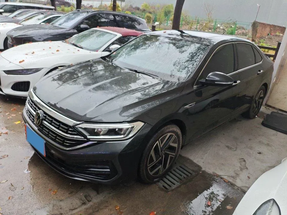 2023 Volkswagen Sagitar 1.5T 160HP L4 7DCT,autocango,china used car exporter,china ev exporter,chinese used car exporter,chinese used ev exporter