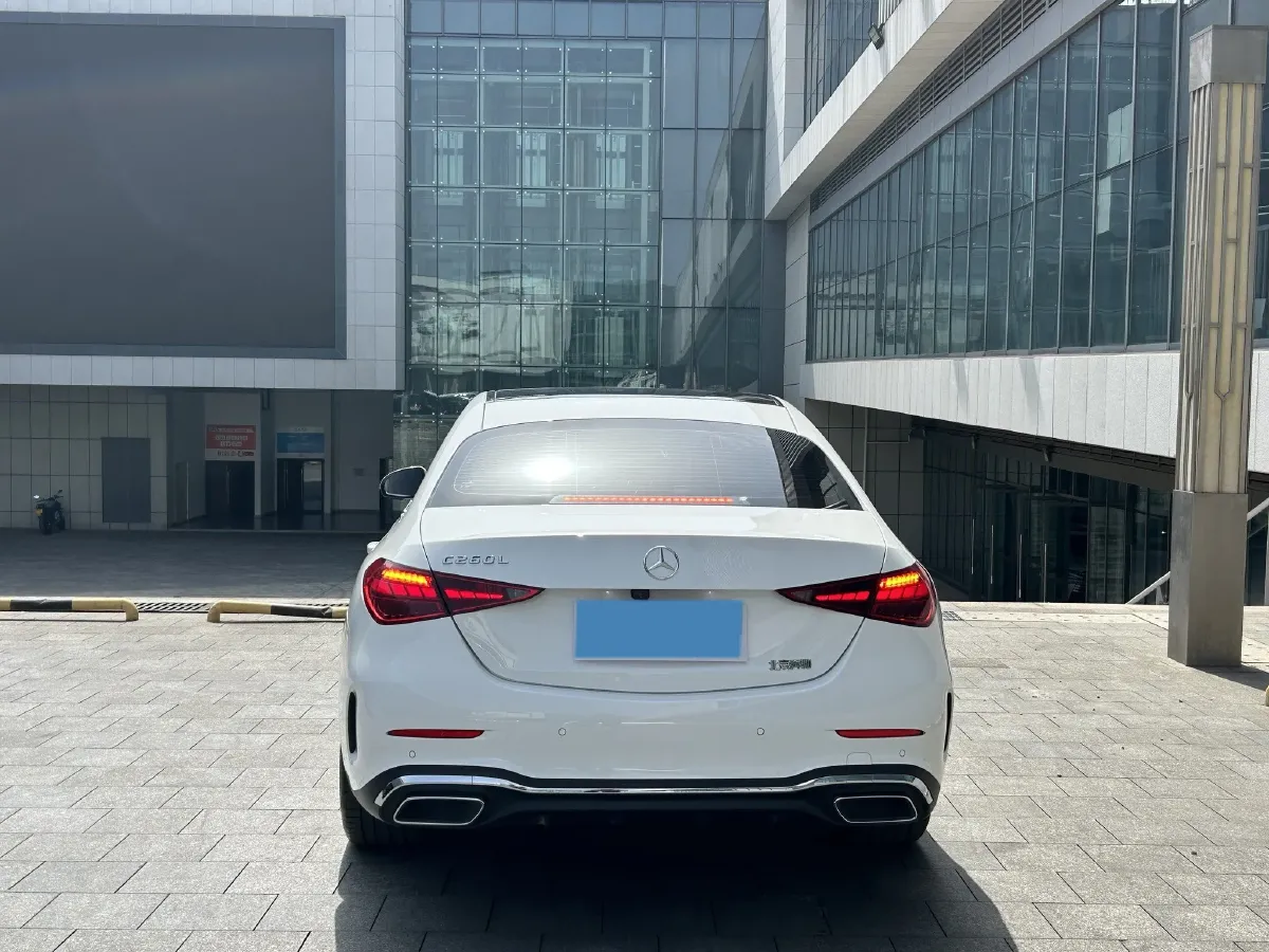 2025 Mercedes-Benz C Class 1.5T 204HP L4 9AT,autocango,china used car exporter,china ev exporter,chinese used car exporter,chinese used ev exporter