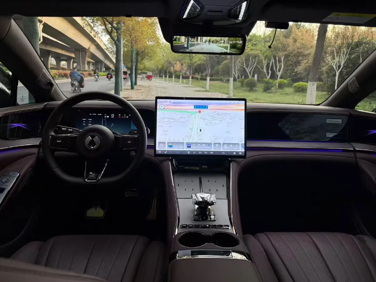 2024 Denza DenzaZ9GT 2.0T 207HP L4 E-CVT PHEV 38.5KWH,autocango,china used car exporter,china ev exporter,chinese used car exporter,chinese used ev exporter