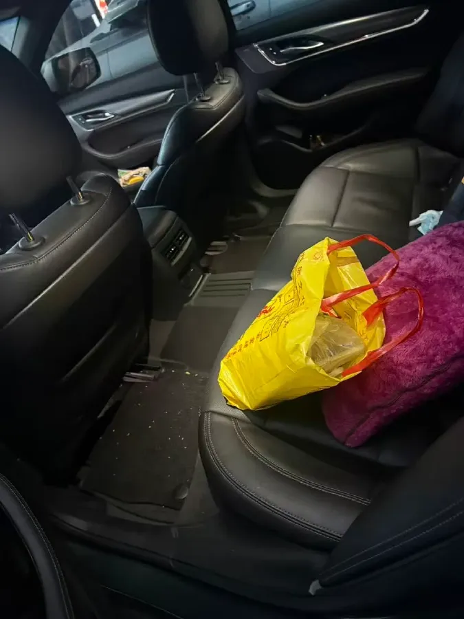 2023 Cadillac CT5 2.0T 237HP L4 10AT,autocango,china used car exporter,china ev exporter,chinese used car exporter,chinese used ev exporter