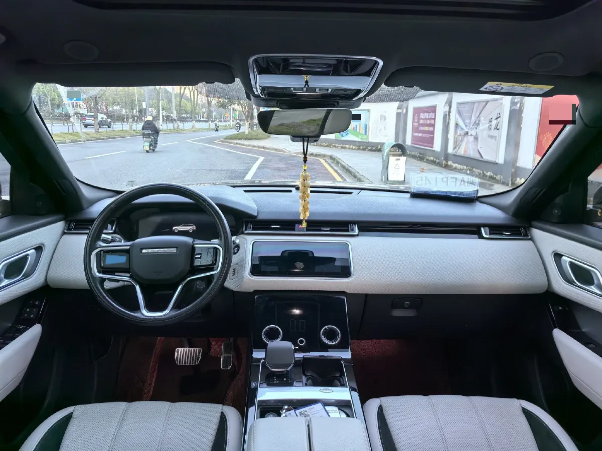 2021 Land Rover Range Rover Velar 2.0T 250HP L4 8AT,autocango,china used car exporter,china ev exporter,chinese used car exporter,chinese used ev exporter