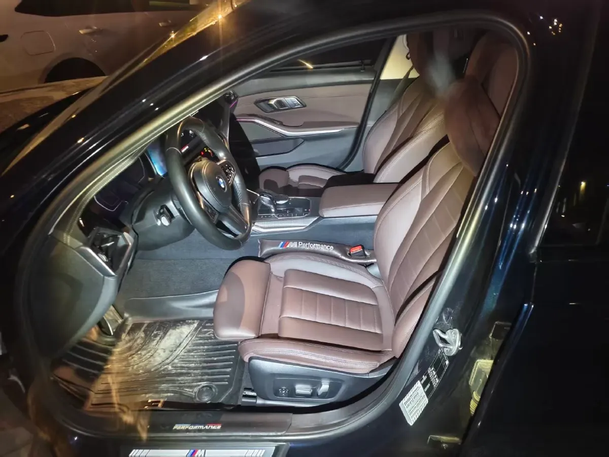 2020 BMW 3 Series 2.0T 184HP L4 8AT,autocango,china used car exporter,china ev exporter,chinese used car exporter,chinese used ev exporter