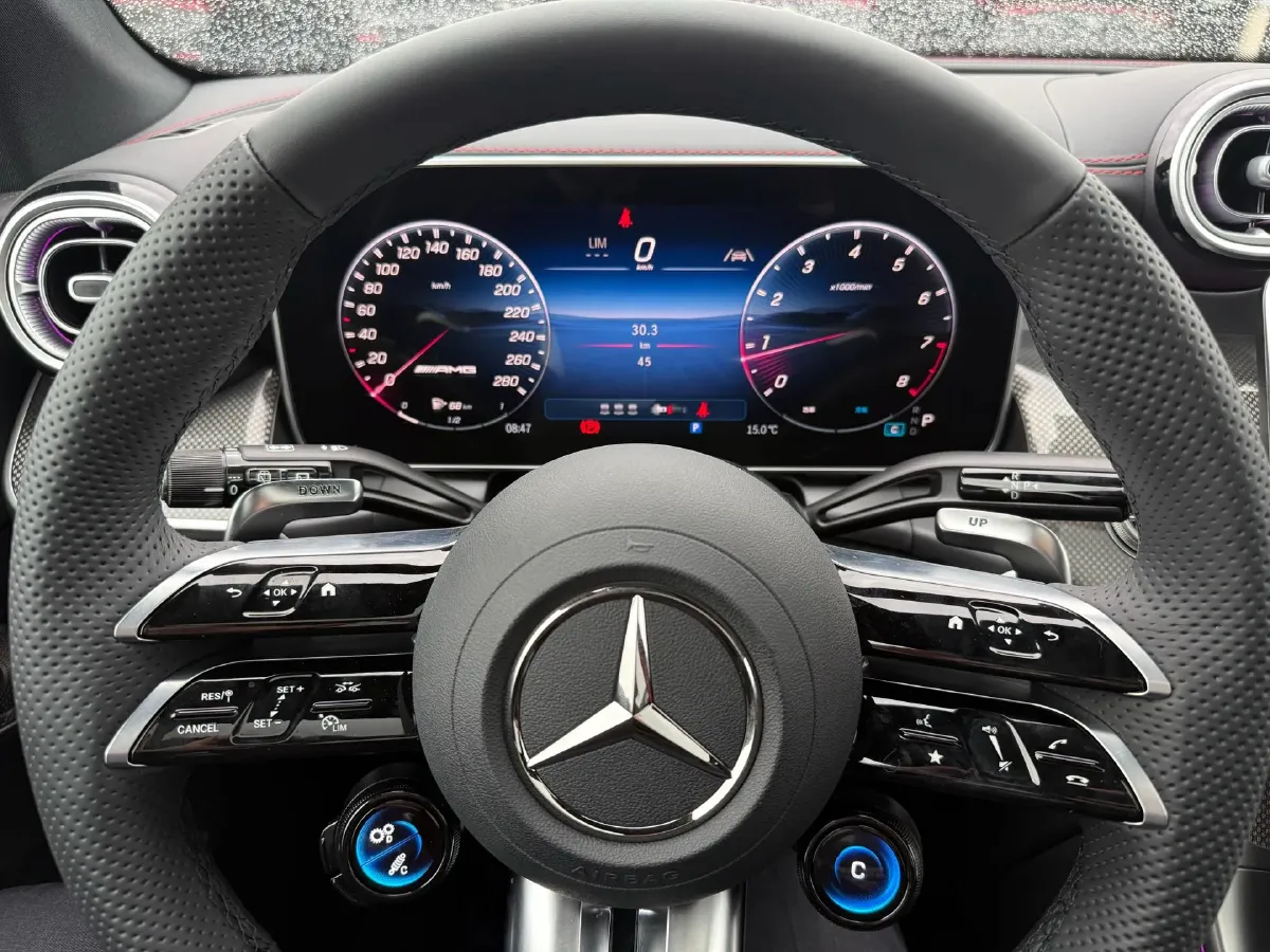 2024 Mercedes-Benz GLC AMG 2.0T 421HP L4 9AT,autocango,china used car exporter,china ev exporter,chinese used car exporter,chinese used ev exporter