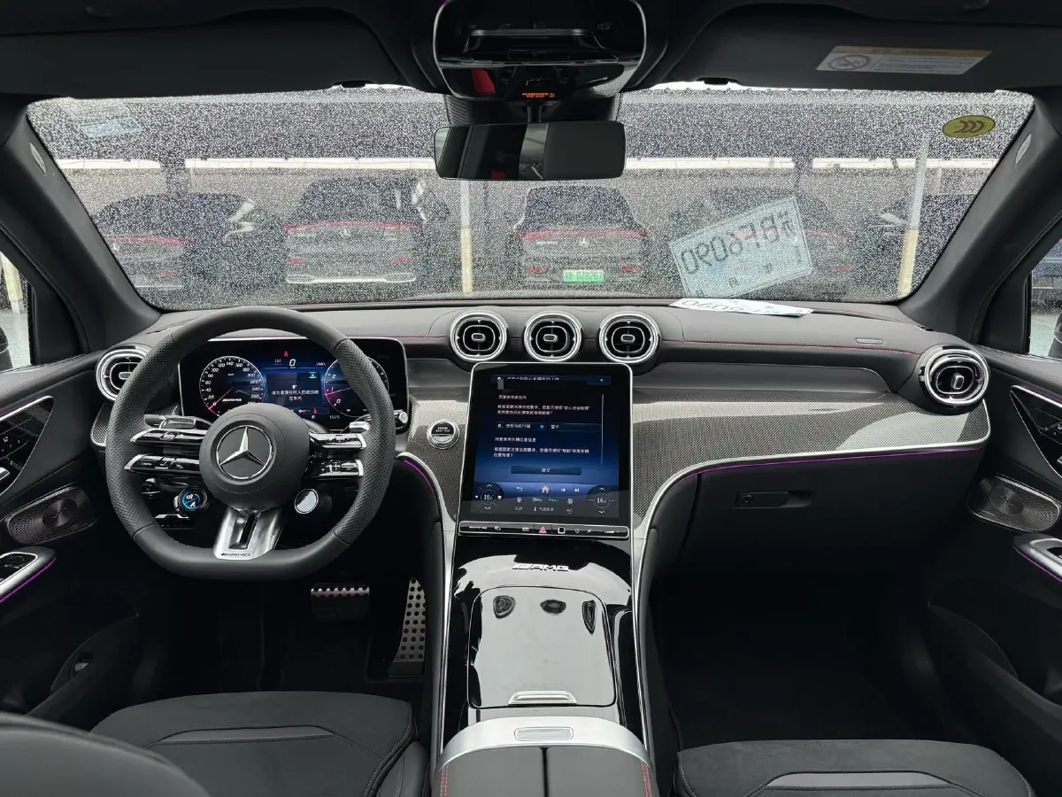 2024 Mercedes-Benz GLC AMG 2.0T 421HP L4 9AT,autocango,china used car exporter,china ev exporter,chinese used car exporter,chinese used ev exporter