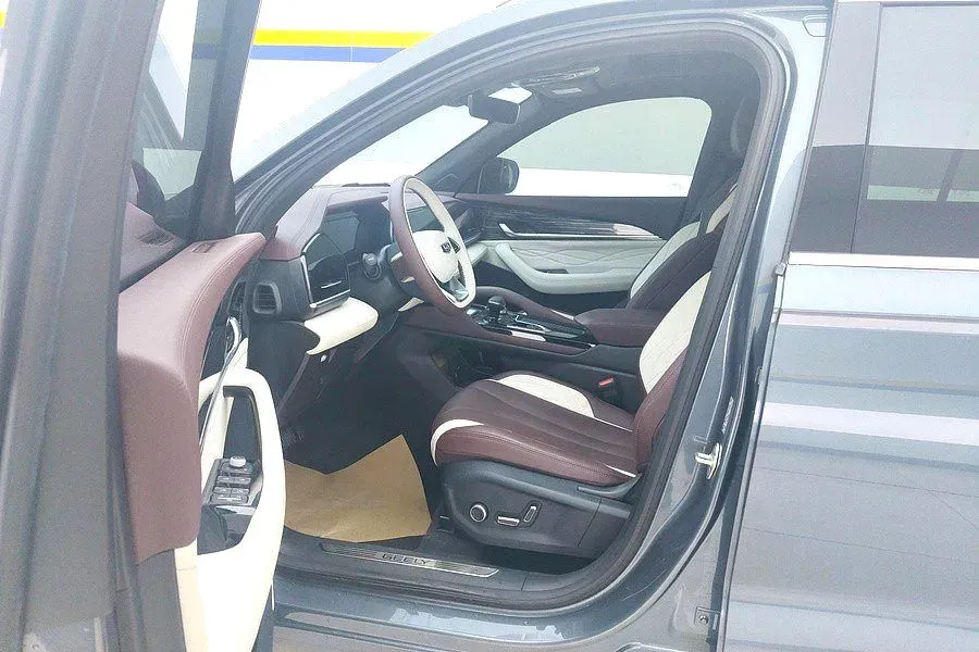 2024 Geely Monjaro 2.0T 238HP L4 8AT,autocango,china used car exporter,china ev exporter,chinese used car exporter,chinese used ev exporter