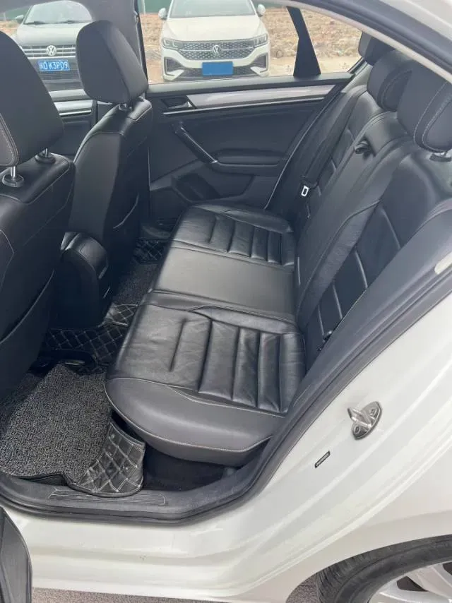 2017 Volkswagen Bora 1.4T 131HP L4 7DCT,autocango,china used car exporter,china ev exporter,chinese used car exporter,chinese used ev exporter