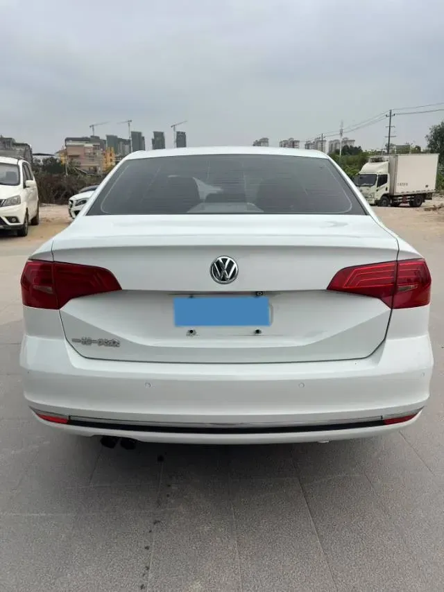 2017 Volkswagen Bora 1.4T 131HP L4 7DCT,autocango,china used car exporter,china ev exporter,chinese used car exporter,chinese used ev exporter
