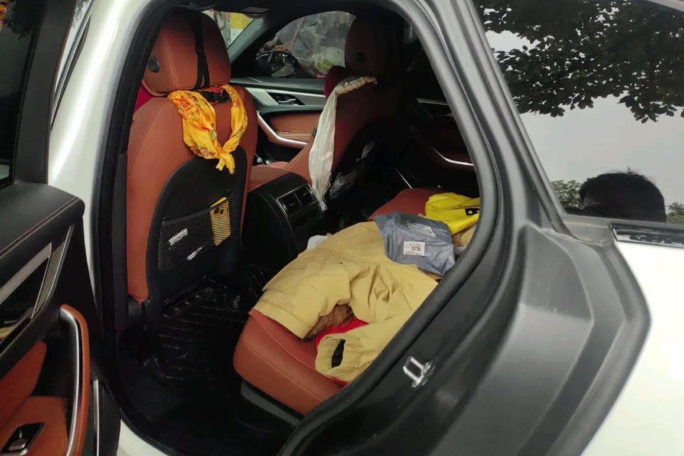 2024 Jaguar F-PACE 2.0T 250HP L4 8AT,autocango,china used car exporter,china ev exporter,chinese used car exporter,chinese used ev exporter