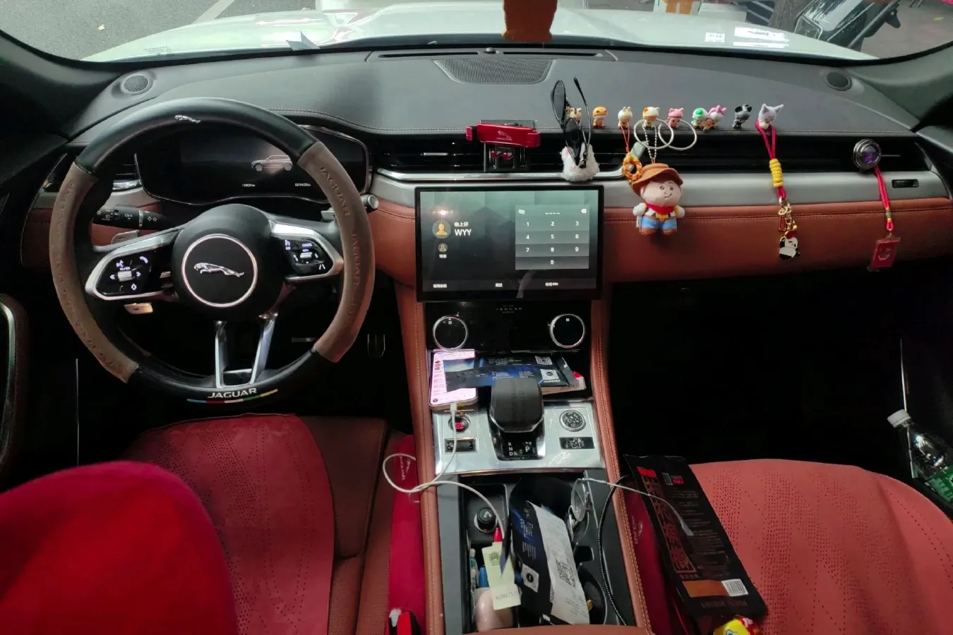 2024 Jaguar F-PACE 2.0T 250HP L4 8AT,autocango,china used car exporter,china ev exporter,chinese used car exporter,chinese used ev exporter