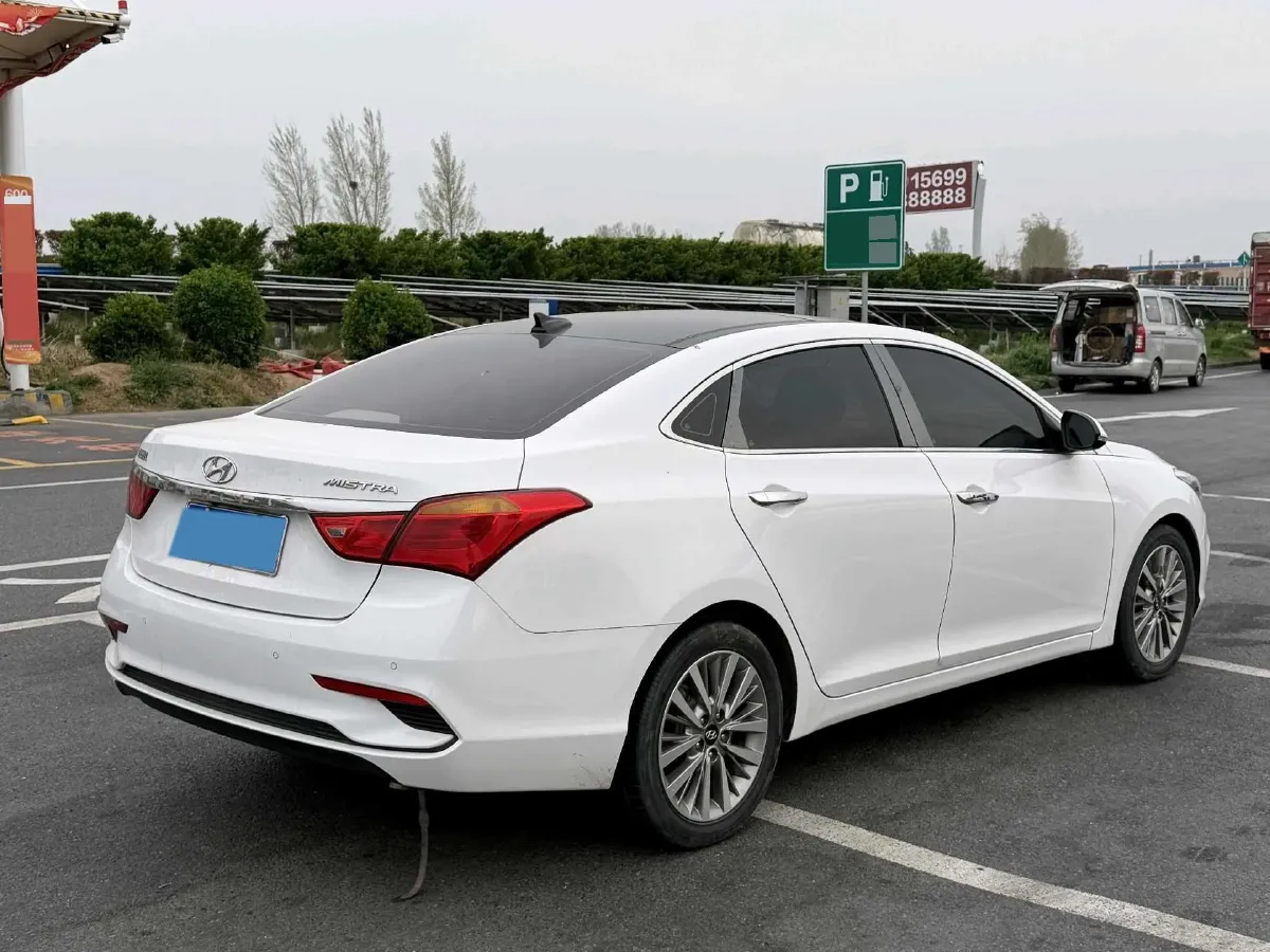 2017 Hyundai Mistra 1.8L 143HP L4 6AT,autocango,china used car exporter,china ev exporter,chinese used car exporter,chinese used ev exporter