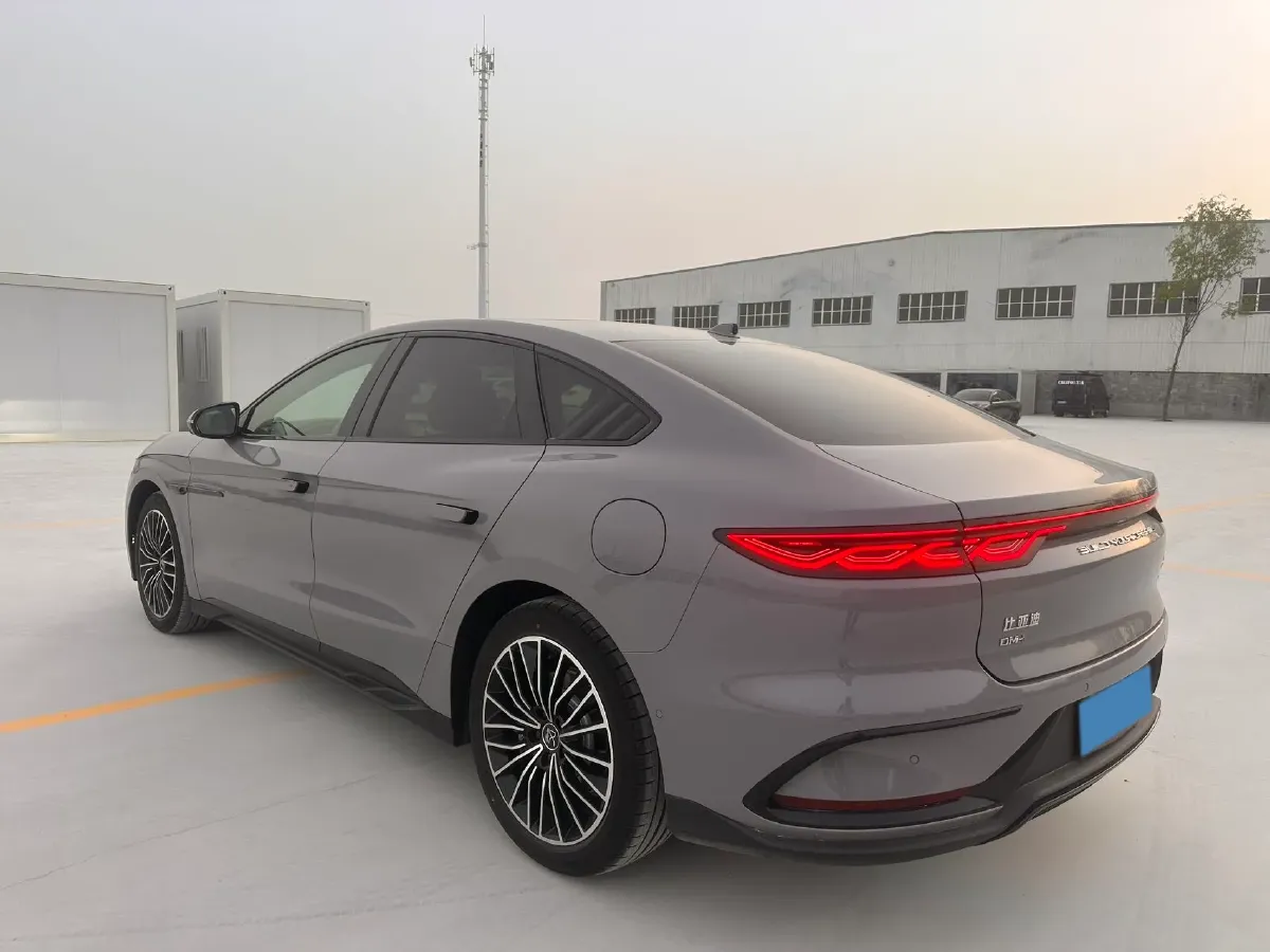 2025 BYD Han 1.5T 156HP L4 E-CVT PHEV,autocango,china used car exporter,china ev exporter,chinese used car exporter,chinese used ev exporter