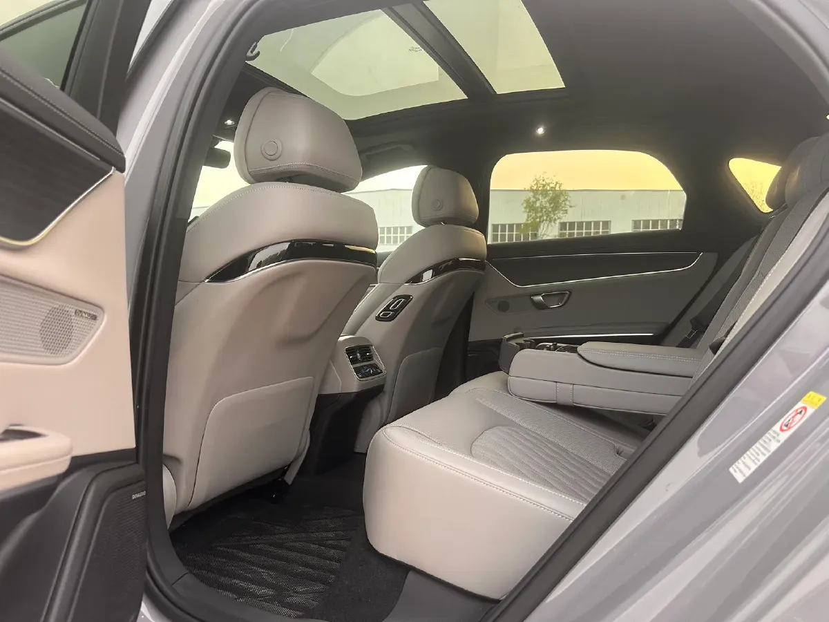 2025 BYD Han 1.5T 156HP L4 E-CVT PHEV,autocango,china used car exporter,china ev exporter,chinese used car exporter,chinese used ev exporter