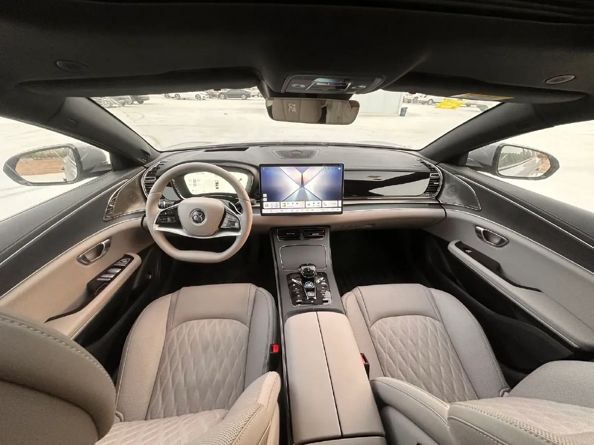 2025 BYD Han 1.5T 156HP L4 E-CVT PHEV,autocango,china used car exporter,china ev exporter,chinese used car exporter,chinese used ev exporter