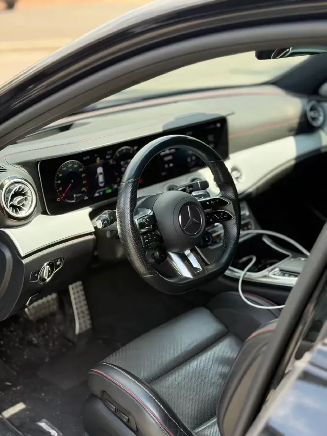 2021 Mercedes-Benz E AMG 3.0T 435HP L6 9AT,autocango,china used car exporter,china ev exporter,chinese used car exporter,chinese used ev exporter