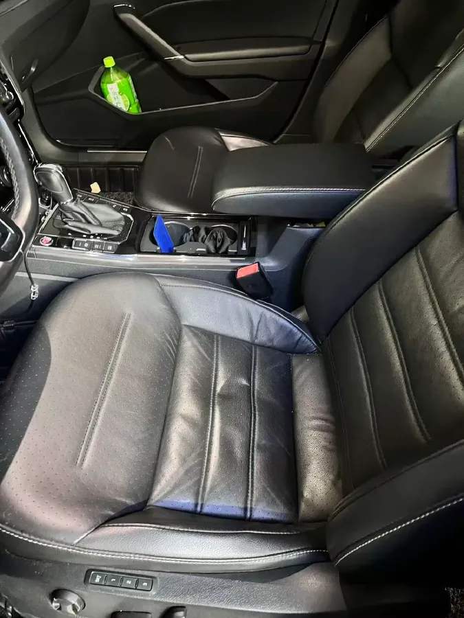 2017 Volkswagen Passat 1.8T 180HP L4 7DCT,autocango,china used car exporter,china ev exporter,chinese used car exporter,chinese used ev exporter