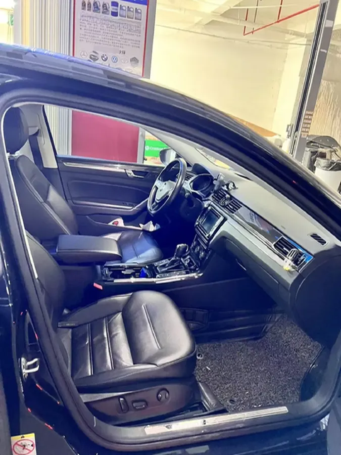 2017 Volkswagen Passat 1.8T 180HP L4 7DCT,autocango,china used car exporter,china ev exporter,chinese used car exporter,chinese used ev exporter