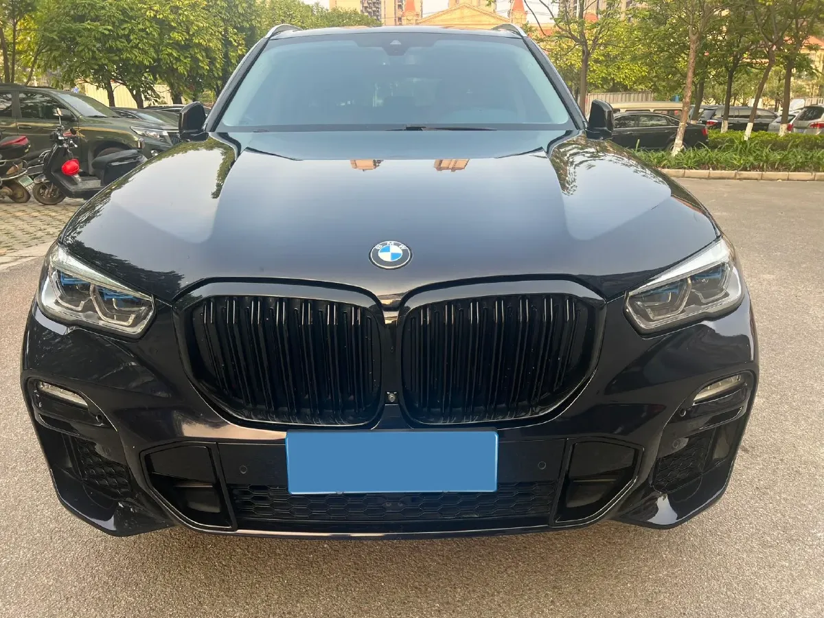 2021 BMW X5 3.0T 340HP L6 8AT,autocango,china used car exporter,china ev exporter,chinese used car exporter,chinese used ev exporter