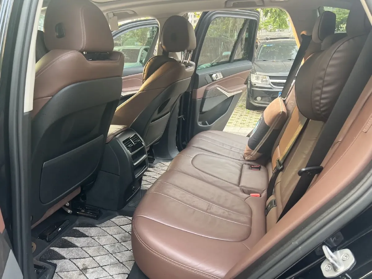 2021 BMW X5 3.0T 340HP L6 8AT,autocango,china used car exporter,china ev exporter,chinese used car exporter,chinese used ev exporter