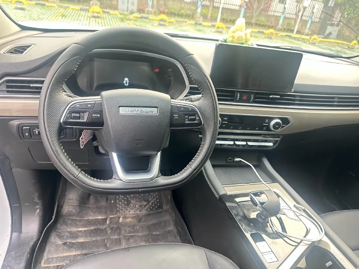 2025 Jetour X70 1.5T 156HP L4 6MT,autocango,china used car exporter,china ev exporter,chinese used car exporter,chinese used ev exporter