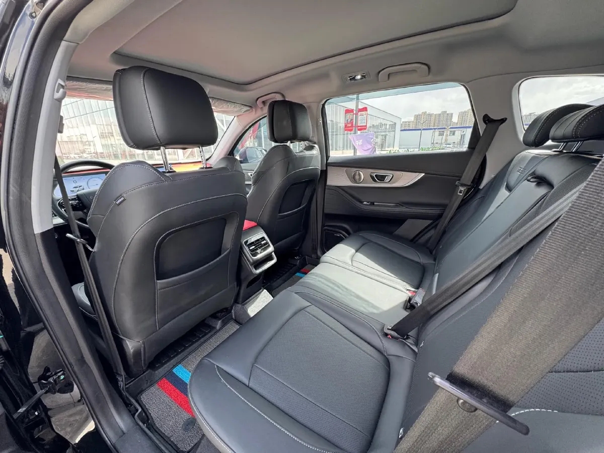 2026 Chery Tiggo 8 1.6T 200HP L4 7DCT,autocango,china used car exporter,china ev exporter,chinese used car exporter,chinese used ev exporter