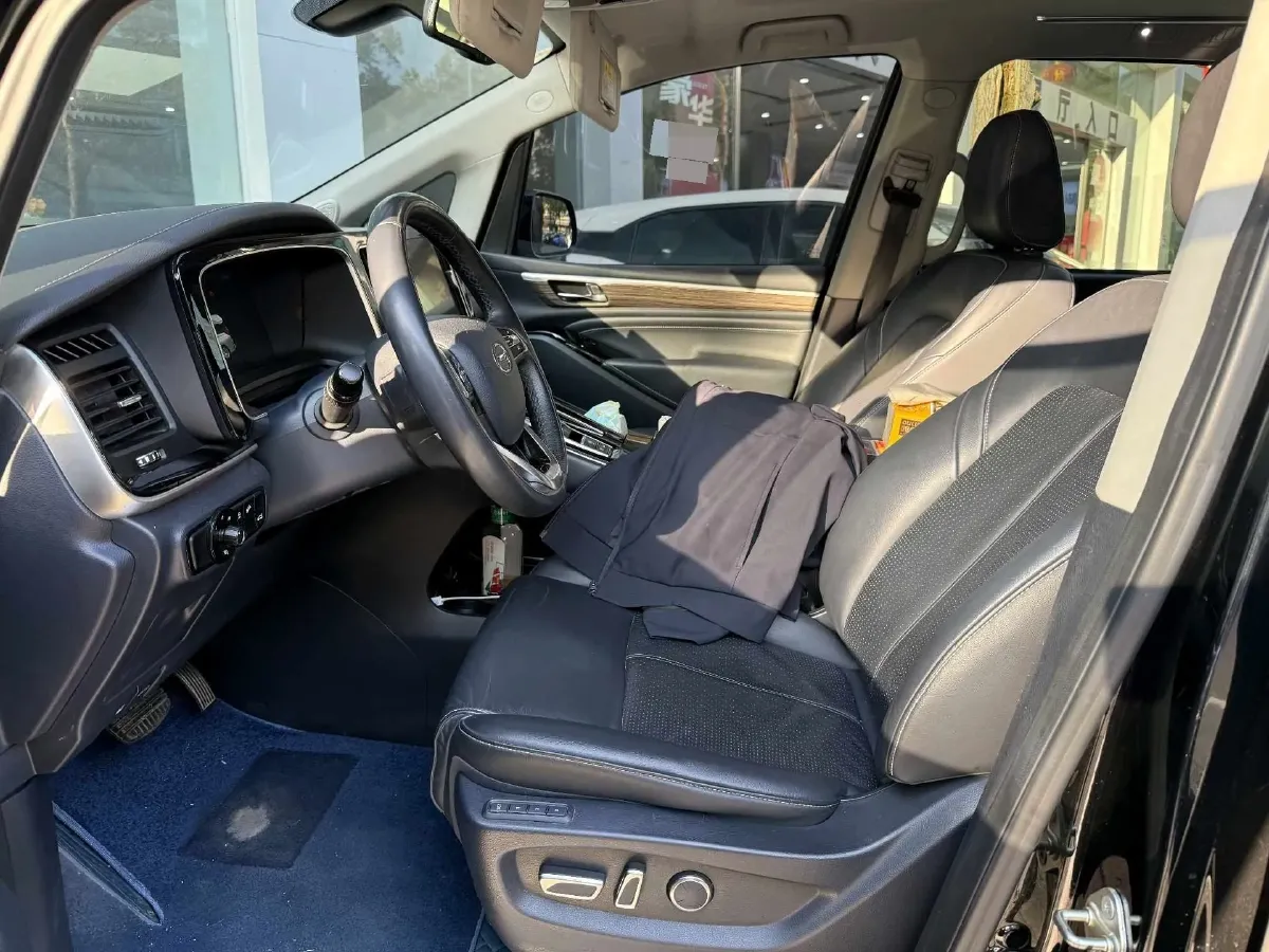 2021 GAC Trumpchi M8 2.0T 252HP L4 8AT,autocango,china used car exporter,china ev exporter,chinese used car exporter,chinese used ev exporter