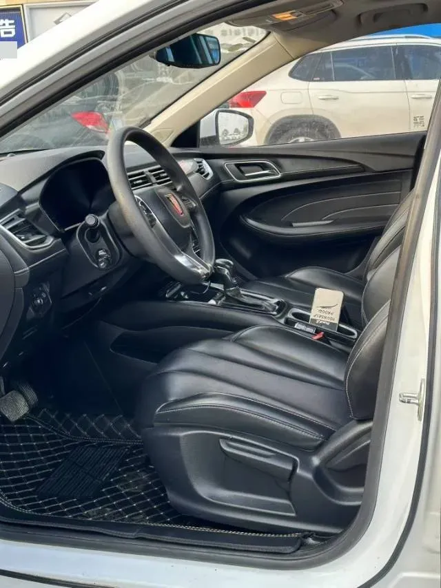 2019 Roewe i5 1.5L 120HP L4 CVT,autocango,china used car exporter,china ev exporter,chinese used car exporter,chinese used ev exporter