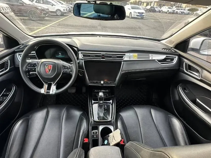 2019 Roewe i5 1.5L 120HP L4 CVT,autocango,china used car exporter,china ev exporter,chinese used car exporter,chinese used ev exporter