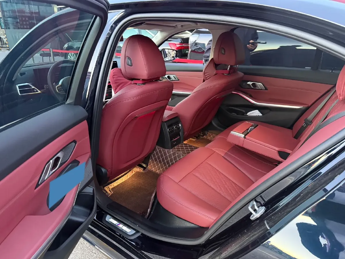 2025 BMW 3 Series 2.0T 245HP L4 8AT,autocango,china used car exporter,china ev exporter,chinese used car exporter,chinese used ev exporter