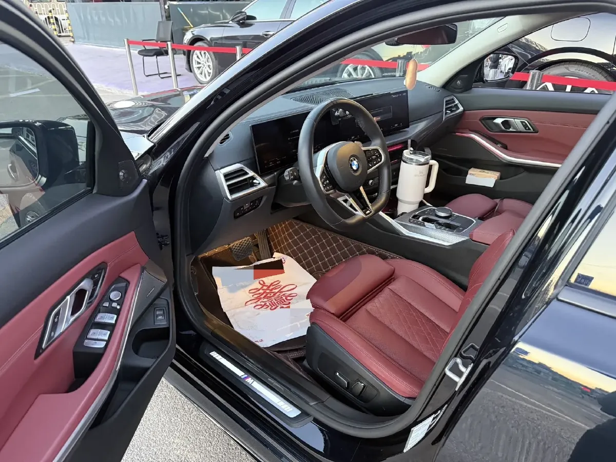 2025 BMW 3 Series 2.0T 245HP L4 8AT,autocango,china used car exporter,china ev exporter,chinese used car exporter,chinese used ev exporter