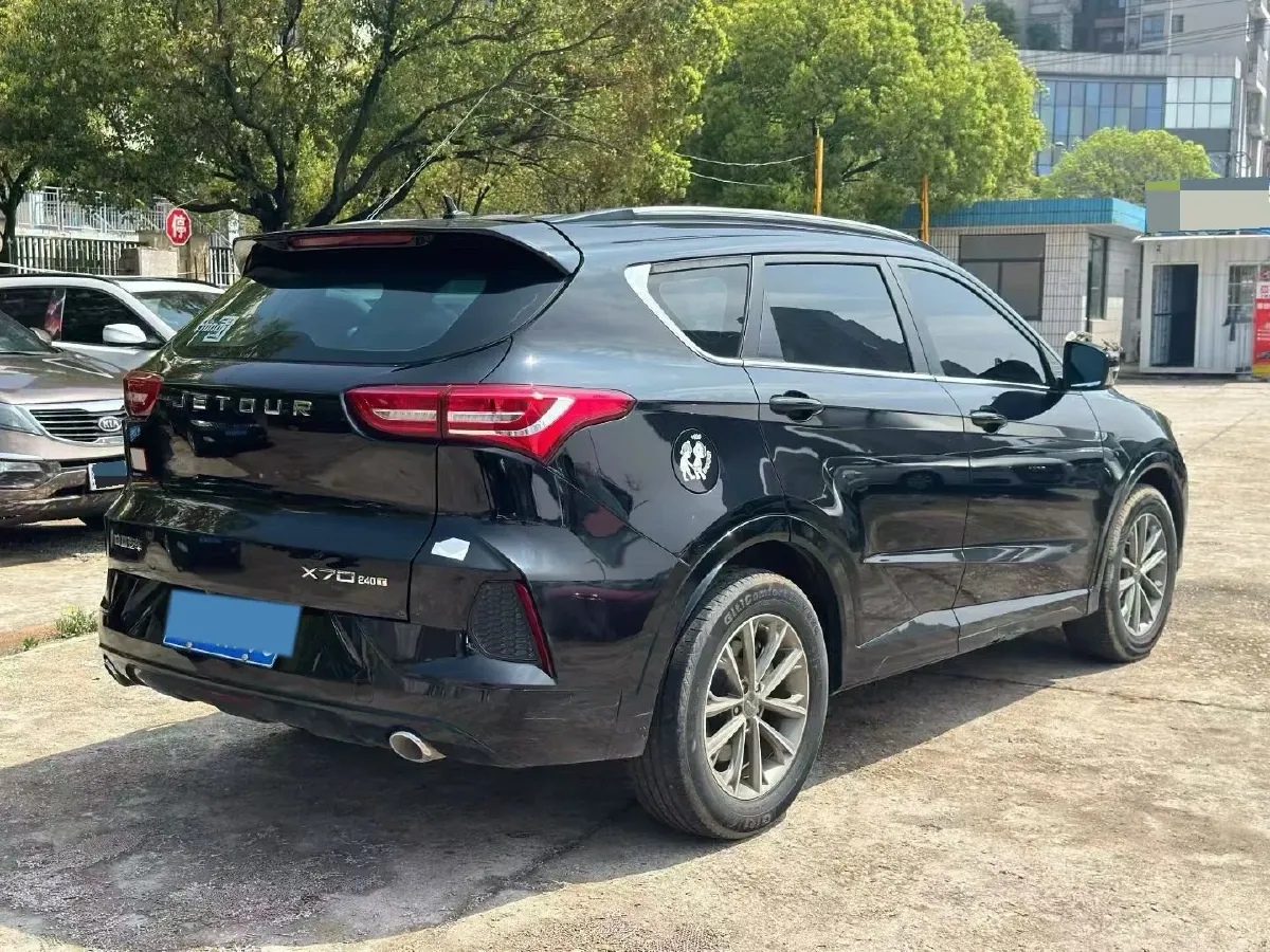 2020 Jetour X70 1.5T 156HP L4 6DCT,autocango,china used car exporter,china ev exporter,chinese used car exporter,chinese used ev exporter