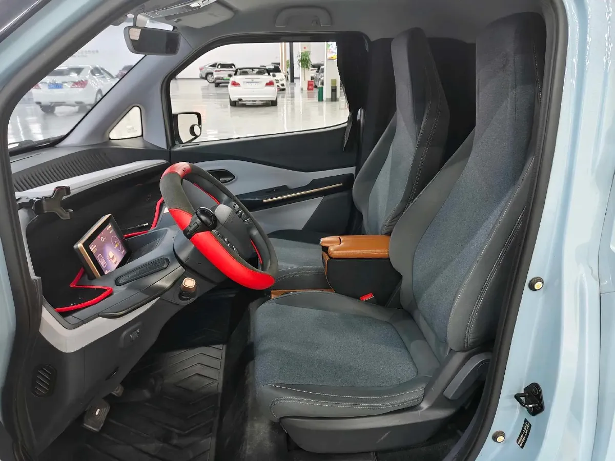 2021 WuLing Nano EV BEV 28KWH,autocango,china used car exporter,china ev exporter,chinese used car exporter,chinese used ev exporter