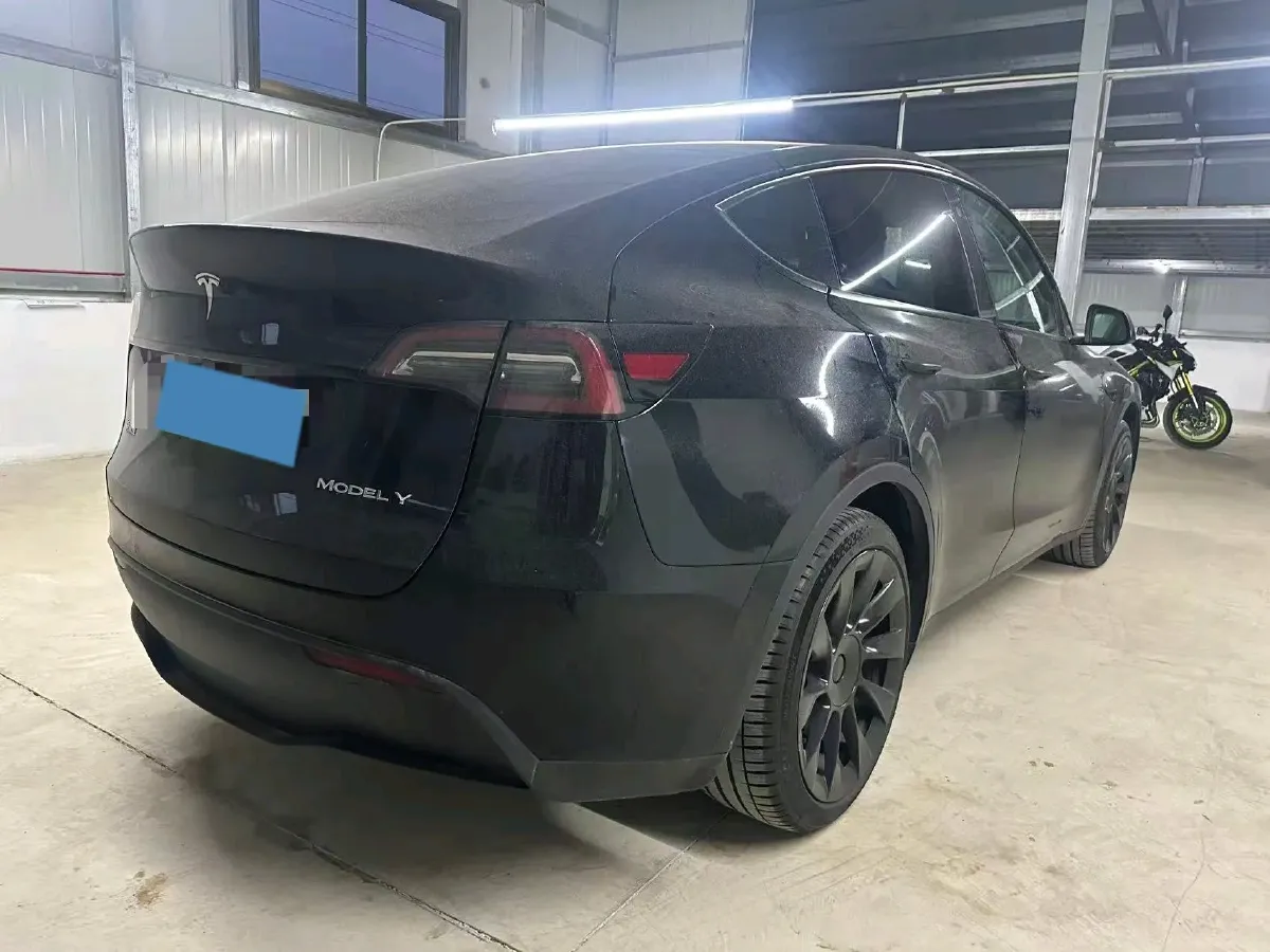 2022 Tesla Model Y BEV 60KWH,autocango,china used car exporter,china ev exporter,chinese used car exporter,chinese used ev exporter